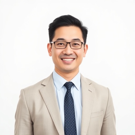 张明远 - 私人影院系统创始人 & CEO